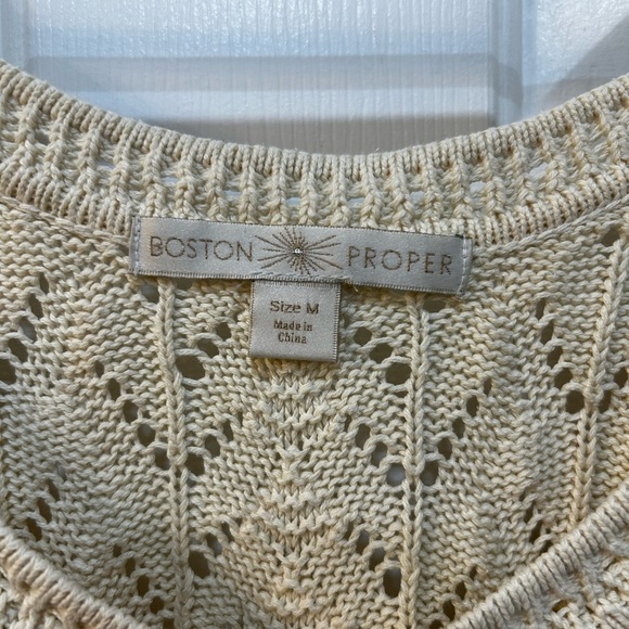 Boston Proper Womens Sz M Peplum Cap Sleeve Top Cream Pointelle Knit Scoop Neck - Picture 3 of 8